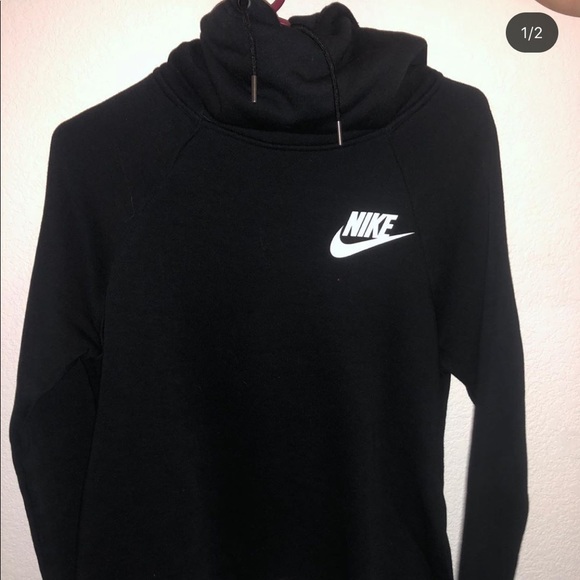 Black Nike hoodie - Picture 1 of 2